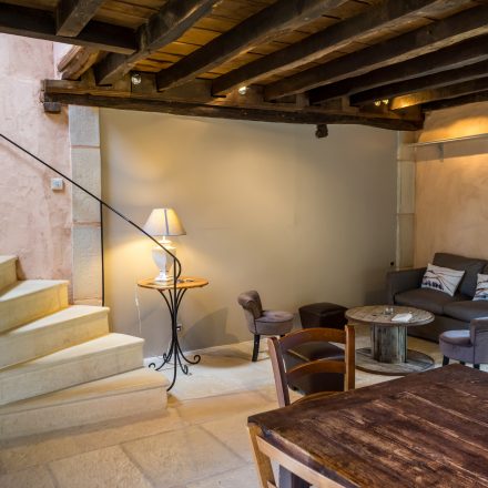 Los arquitectos nos eligen por nuestra experiencia y calidad. Ponemos a su servicio un equipo que hará realidad los proyectos de sus clientes con profesionalidad y seguridad, poniendo el máximo cuidado en cada detalle y con una ejecución de obra al mejor nivel.